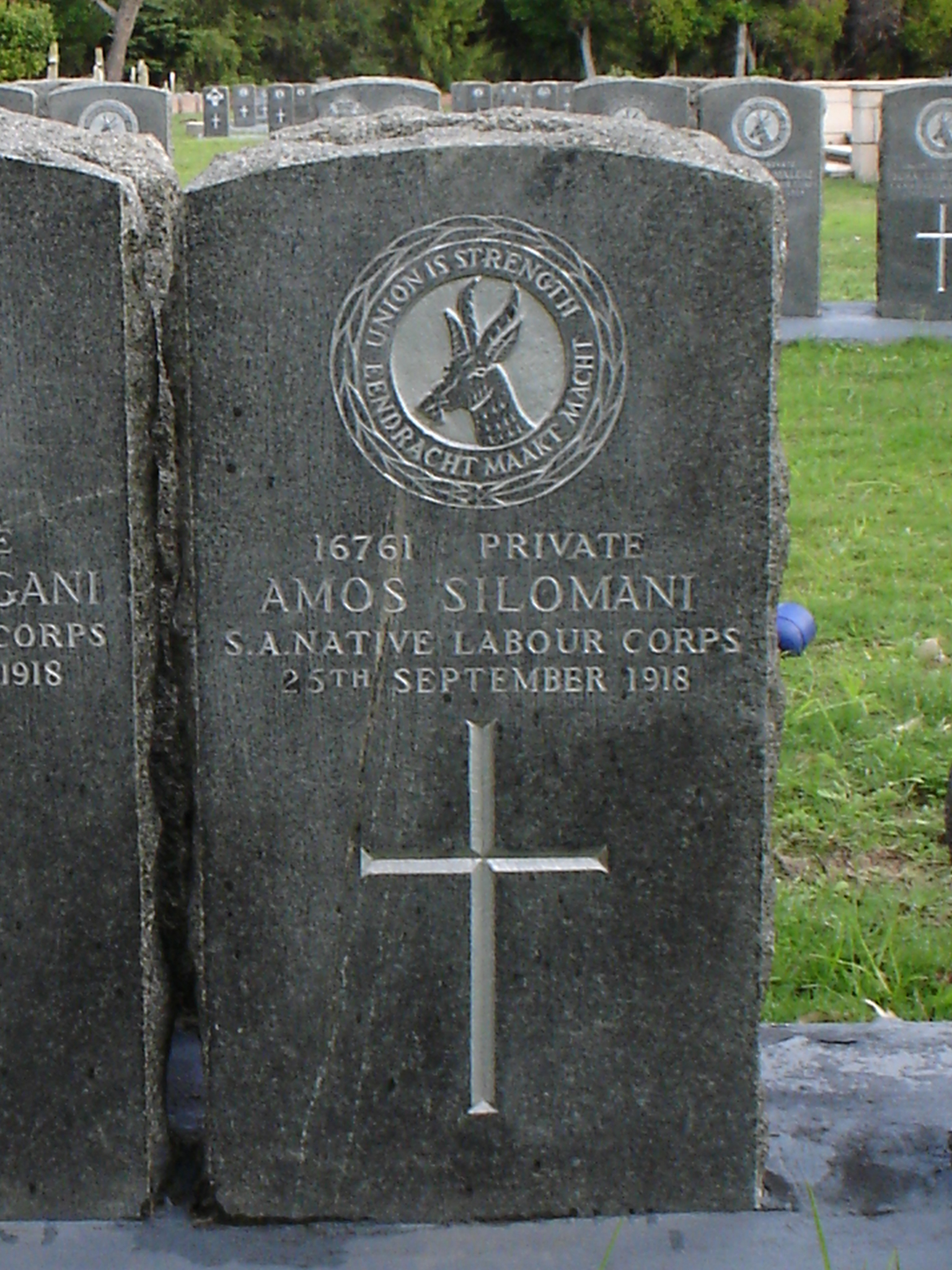 Photo from /search/photos/South Africa/Western Cape/CAPE TOWN (MAITLAND) CEMETERY/silomani_a.JPG